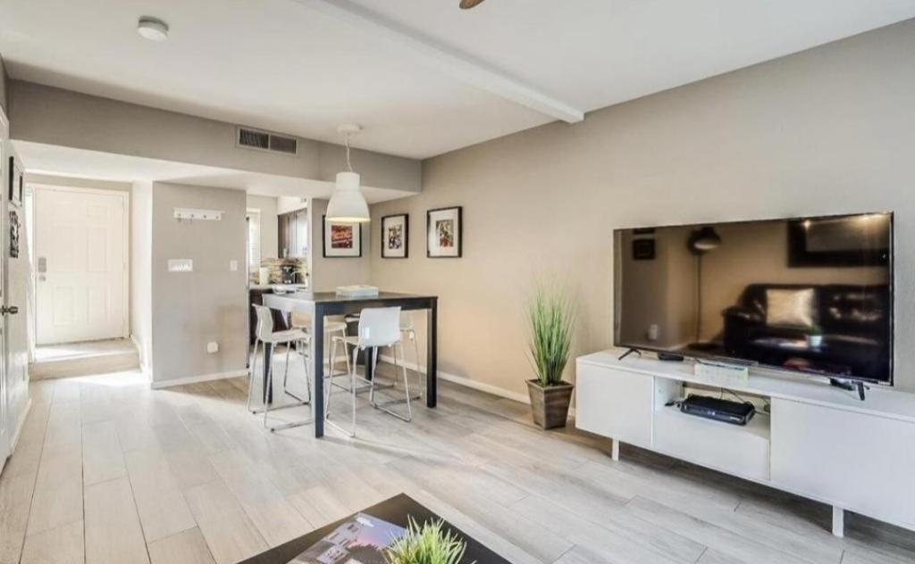 Old Town Scottsdale 2 Bedroom Gem! Екстериор снимка
